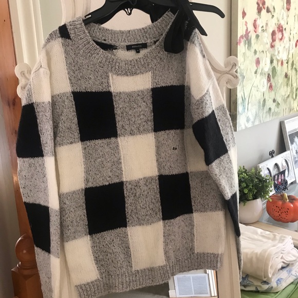 RW $ Co black grey and white check sweater - Picture 1 of 1